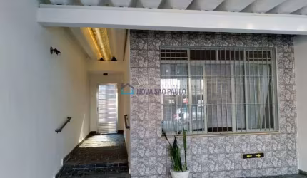 Sobrado 150m²  3 dormitórios 1 suíte 2 vagas  Vila Sta Catarina