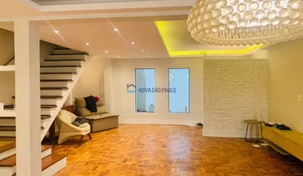 Sobrado de 350m², na Vila Mariana com piscina e 4 dormitórios