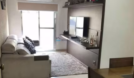 Apartamento  Vila Sta Luzia, SBC, amplo, vago, sacada, próximo escolas, bancos, supermercados.