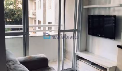 Apartamento 1 dormitório, 1 vaga, 400 metros do Metro Vila Mariana