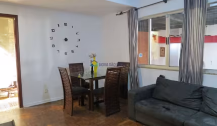 Saúde Casa de Vila A 450 Metros do Metrô, 3 Dorms e 2 Vagas, Permuta Interior