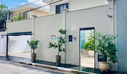 Planalto Paulista Casa de Vila 255 m², Moderna com 3 Dormitórios, 4 Vagas
