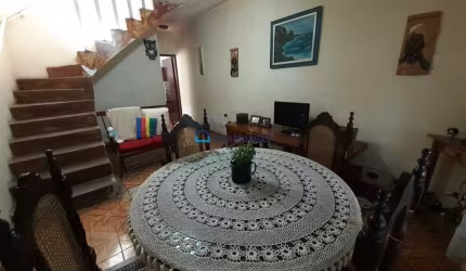 Casa a venda no Jabaquara 02 quartos