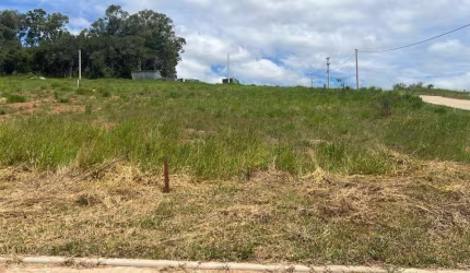 Terreno / Lote / Condomínio à venda no Bairro Santo Onofre com 491 m² de área privativa