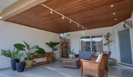 Casa de condomínio 3 dormitórios à venda no Bairro Condomínio Buena Vista com 270 m² de área privativa - 2 vagas de garagem