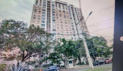 Apartamento 2 dormitórios à venda no Bairro Vila Ipiranga com 63 m² de área privativa - 1 vaga de garagem