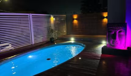 Casa de condomínio 3 dormitórios à venda no Bairro Condomínio Buena Vista com 262 m² de área privativa - 3 vagas de garagem