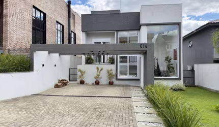 Casa de condomínio 3 dormitórios à venda no Bairro Condomínio Buena Vista com 180 m² de área privativa - 2 vagas de garagem