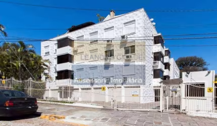Apartamento 2 dormitórios à venda no Bairro Teresópolis com 65 m² de área privativa - 1 vaga de garagem