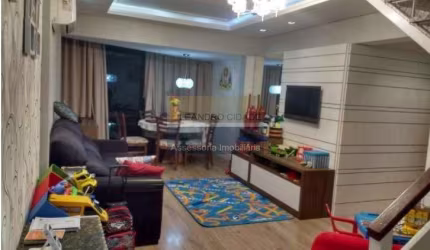 Cobertura 2 dormitórios à venda no Bairro Vila Ipiranga com 152 m² de área privativa - 1 vaga de garagem