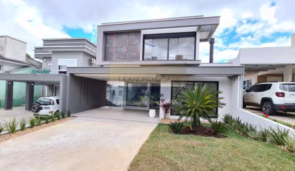 Casa de condomínio 3 dormitórios à venda no Bairro Condomínio Buena Vista com 300 m² de área privativa - 2 vagas de garagem