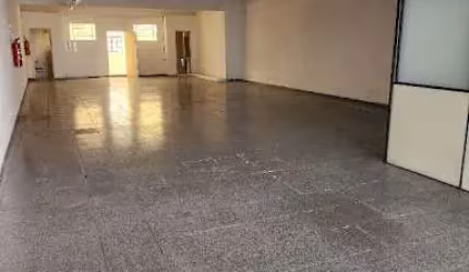 Salão para alugar, 259 m² - Santa Teresa - Santo André/SP