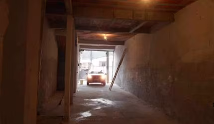 Galpão para alugar, 120 m² por R$ 2.270,00/mês - Vila Carlina - Mauá/SP