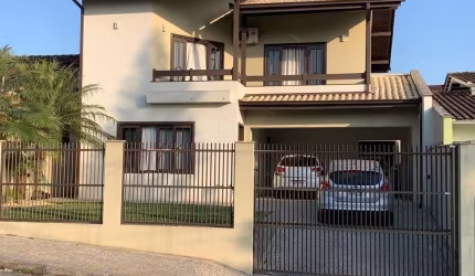 SOBRADO no FLORESTA com 3 quartos para VENDA, 272 m²