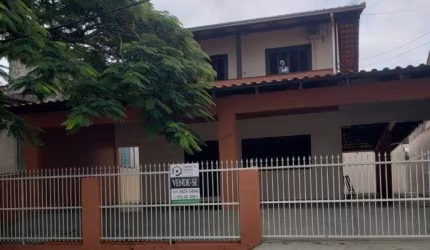SOBRADO no PRAIA DE ENSEADA com 3 quartos para VENDA, 252 m²