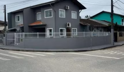 SOBRADO GEMINADO no MORRO DO MEIO com 3 quartos para VENDA, 74 m²