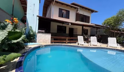 SOBRADO no PRAIA DA ENSEADA com 3 quartos para VENDA, 171 m²