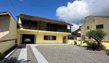 SOBRADO no DO UBATUBA com 4 quartos para VENDA, 190 m²