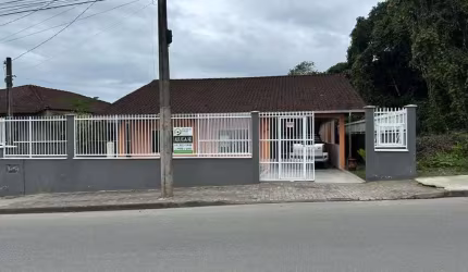 CASA no MORRO DO MEIO com 4 quartos para LOCAÇÃO, 164 m²
