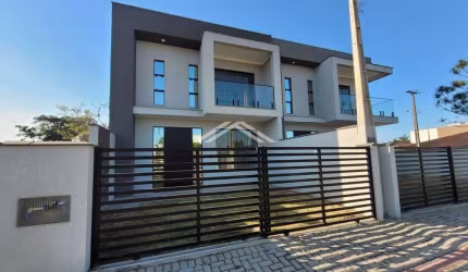 Sobrado com 3 dormitórios à venda, 108 m² por R$ 550.000,00 - Volta Ao Mundo I - Itapoá/SC