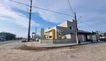 Sobrado com 3 dormitórios à venda, 240 m² por R$ 1.300.000,00 - Paese - Itapoá/SC