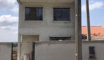 Sobrado para Venda em Quatro Barras, Florestal, 3 dormitórios, 2 banheiros, 3 vagas