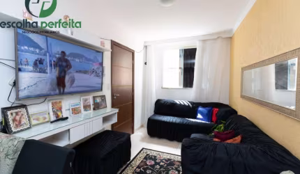 Apartamento com 2 quartos à venda na Rua Paraíso Verde, Itapuã, Salvador, 79 m2 por R$ 185.000