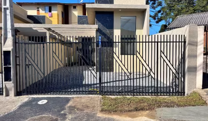 Casa 03 quartos com suíte a venda no Bairro Colonia Rio Grande em São Jose dos Pinhais
