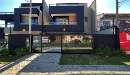 Sobrado a venda no bairro São Pedro em São Jose dos Pinhais