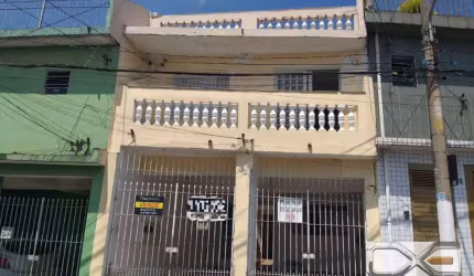 sobrado com 3 casas