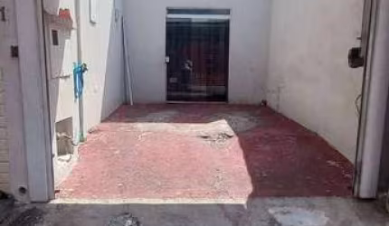 Sobrado  na Vila Constança 2 dorm 390.000