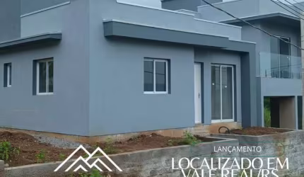 LINDO SOBRADO EM VALE REAL PRONTO PARA MORAR , OPORTUNIDADE IMPERDÍVEL.