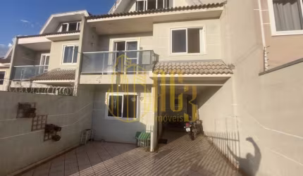 Triplex com 3 quartos no Capão Raso em Curitiba