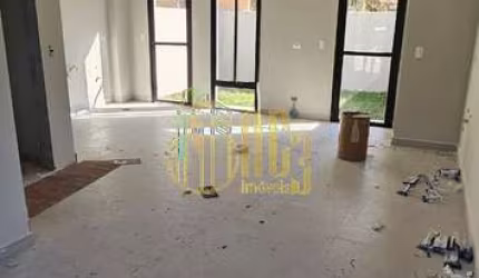 Casa no Santa Cândida  -  Curitiba