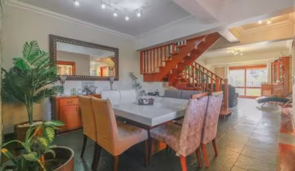 CASA 4D no bairro JARDIM PLANALTO em Porto Alegre
