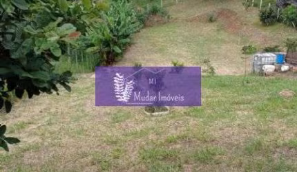 Maravilhosa Chácara à Venda  Tradição e Conforto em Meio à Natureza