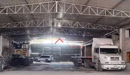 GALPÃO DE 1.294M² A VENDA NO CENTRO DE SANTOS