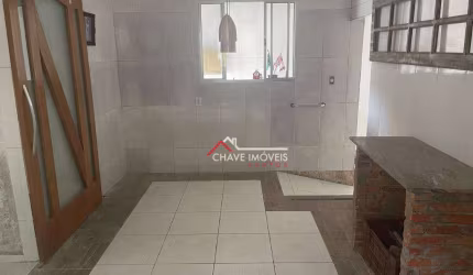 Casa com 4 dormitórios à venda, 220 m² por R$ 750.000,00 - Jabaquara - Santos/SP
