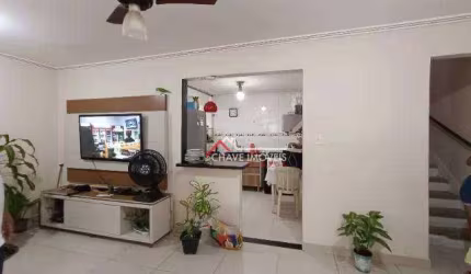 Sobrado com 2 dormitórios à venda, 80 m² por R$ 371.000,00 - Macuco - Santos/SP