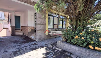 Casa com 3 dormitórios à venda, 243 m² por R$ 1.920.000,00 - Macuco - Santos/SP