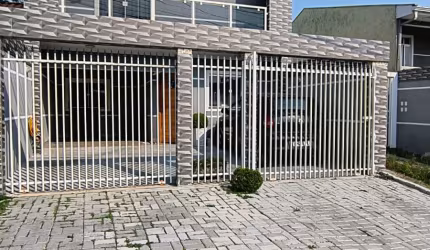 Sobrado com 3 Quartos e 2 banheiros à Venda, 81 m² por R$ 398.000