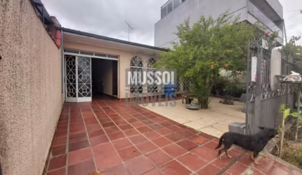 Casa Com 3 Dormitórios no Sitio Cercado