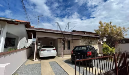 Casa 3 dormitórios com Suite