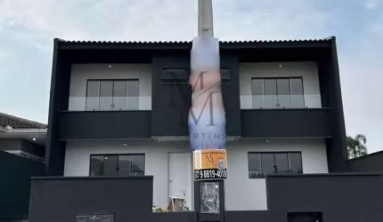 Sobrado 2 Dormitorios com Suite