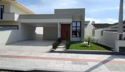 Casa à venda no bairro Praia de Fora - Palhoça/SC