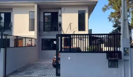 Sobrado em Areias, São José/SC