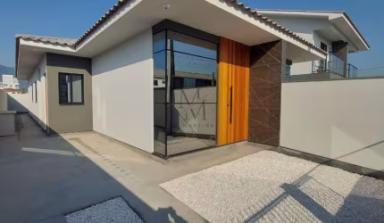 Casa à venda no bairro Nova Palhoça - Palhoça/SC
