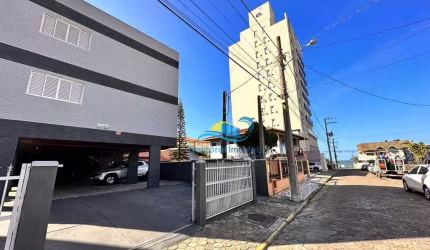 Apartamento no Centro a 150m da praia - 1 suíte + 2 quartos - Pronto para Morar