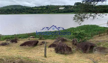 Terreno pé na água à venda em Atibaia - Bairro da Usina - 2800m²