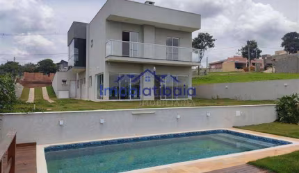 Casa à venda Cond. Terras de Santa Cruz em Bragança Paulista - 600m²